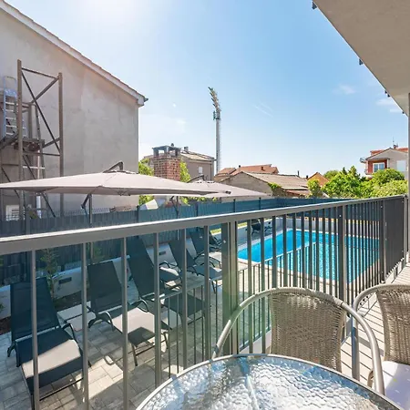 Stunning In With Wifi 公寓 扎达尔