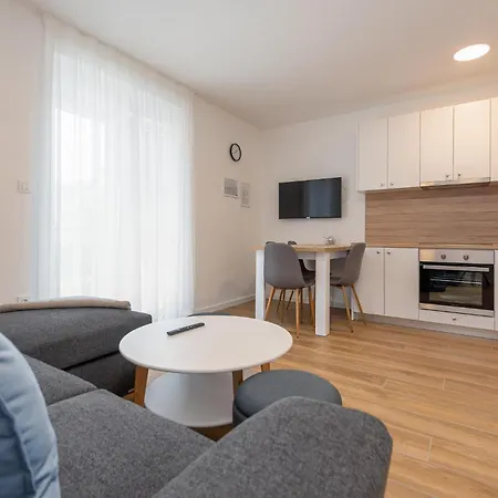 Lovely Apartment In Zadar * Zadar